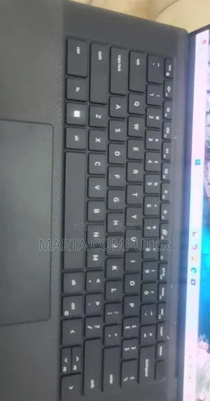 New Laptop Dell XPS 15 16GB Intel Core i7 SSD 512GB