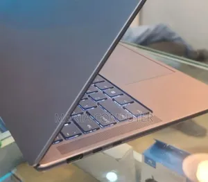 New Laptop Lenovo Yoga 7 15ITL5 16GB AMD Ryzen 7 SSD 512GB