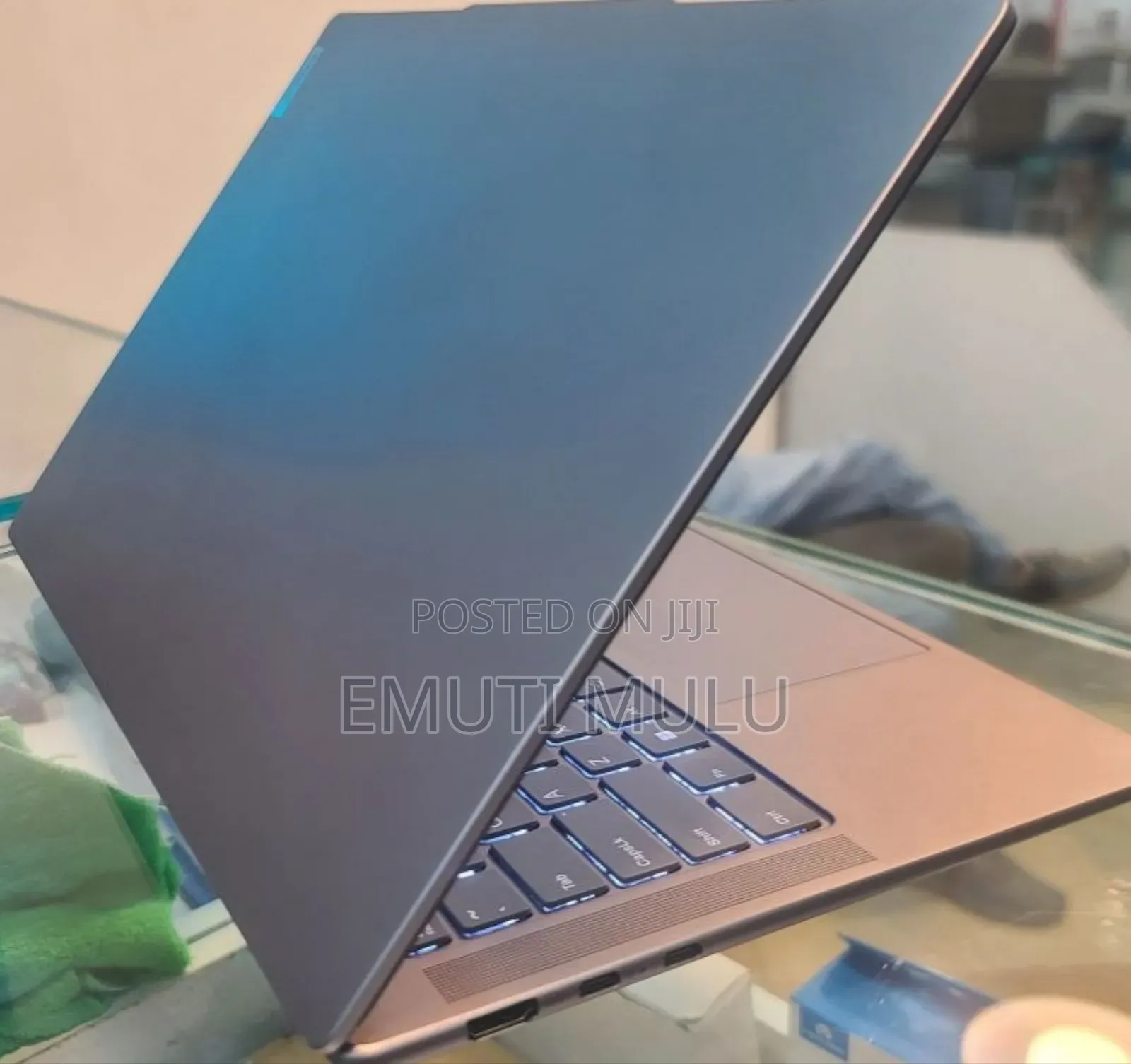New Laptop Lenovo Legion Pro 7 16GB Intel Core i7 SSD 512GB