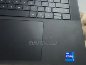 New Laptop Dell XPS 15 16GB Intel Core i7 SSD 512GB