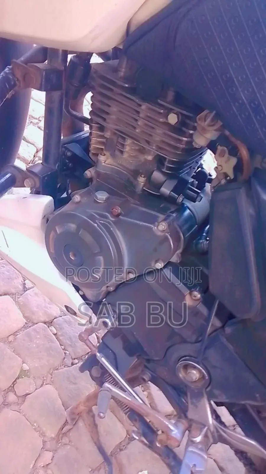 TVS Apache 180 RTR 2019 White