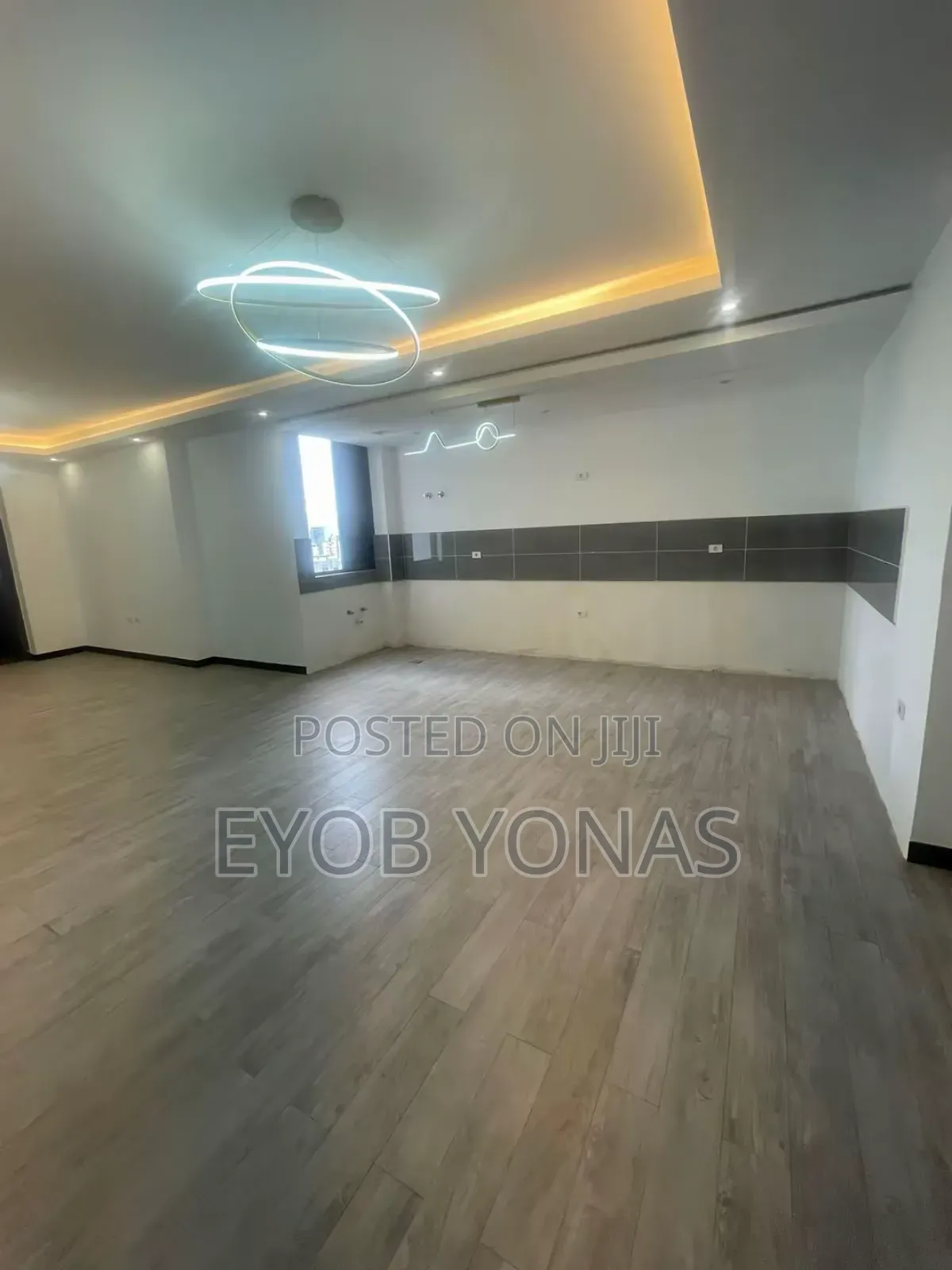 Furnished 3bdrm Apartment in የሚሸጥ አፓርታማ ቦሌ, Bole for sale