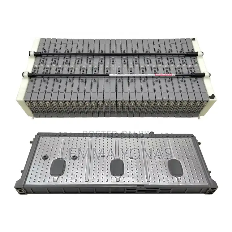 Toyota Prius 2012 Silver 20 Pieces