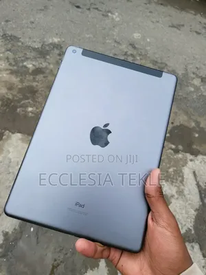 Apple iPad 10.2 (2019) 32 GB Gray