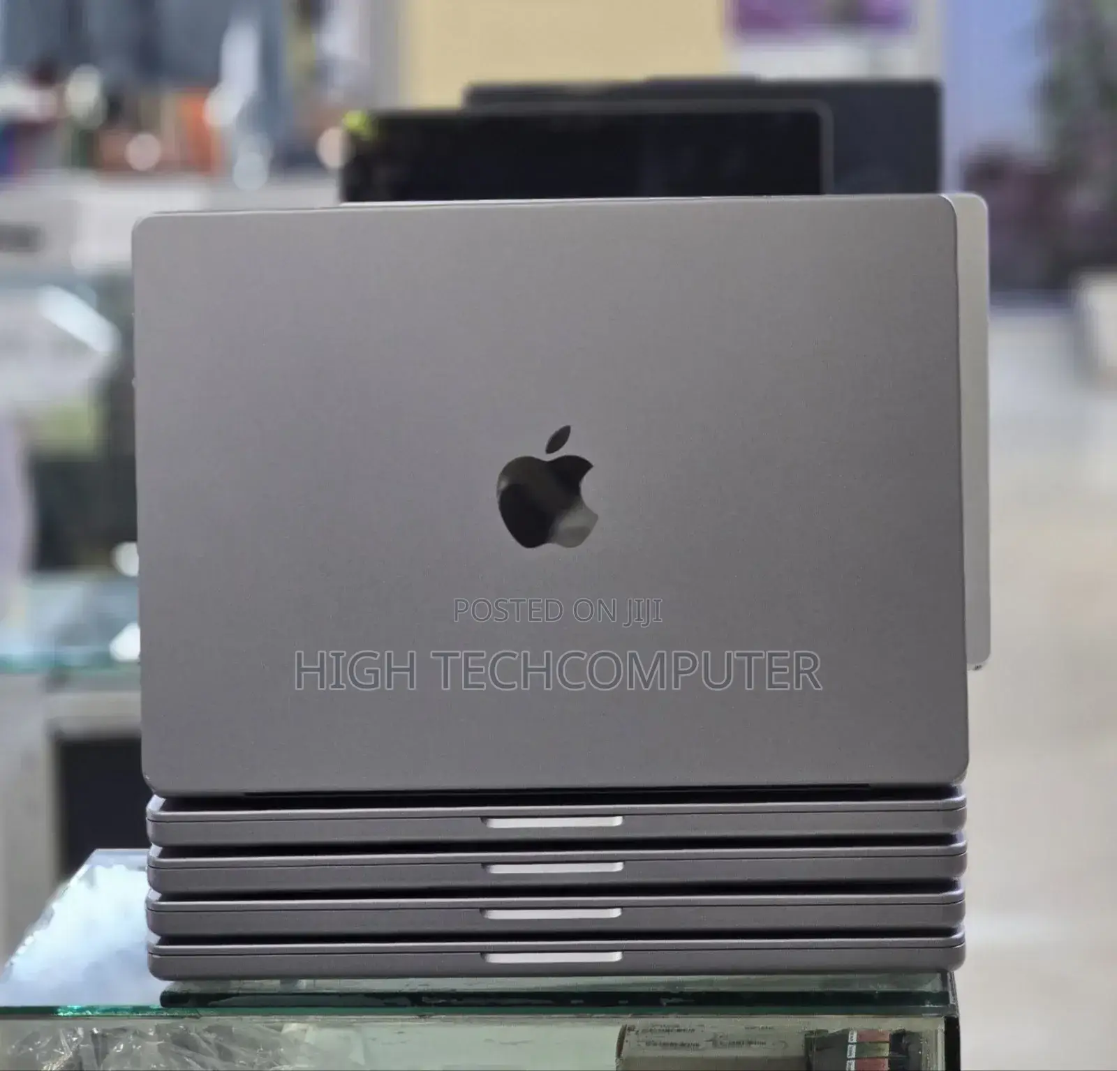 New Laptop Apple MacBook Pro M1 32GB Apple M1 Pro SSD 512GB