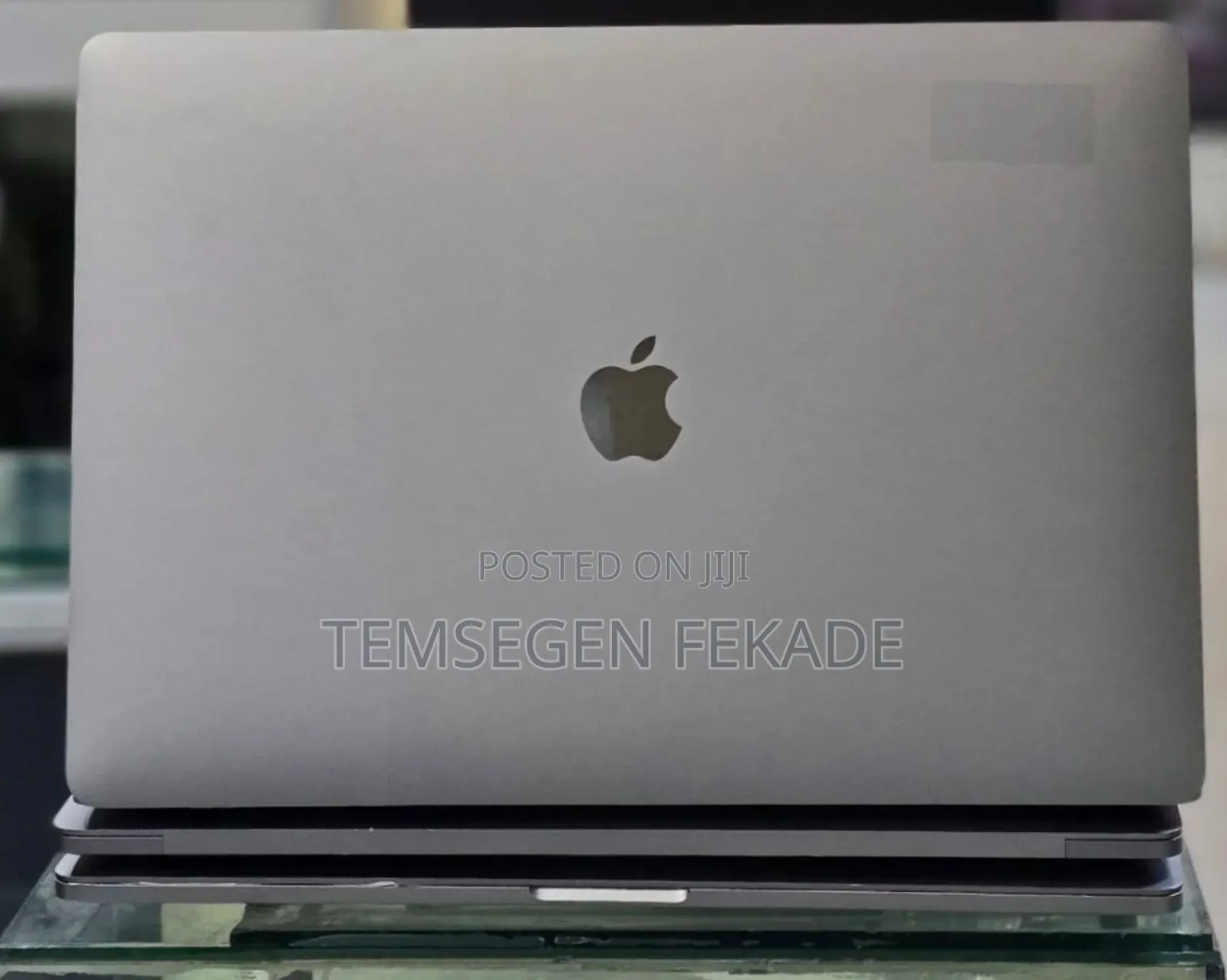 New Laptop Apple MacBook Pro 2017 16GB Intel Core i7 SSD 512GB