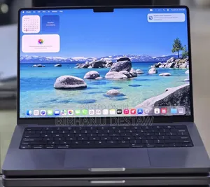 New Laptop Apple MacBook Pro M1 32GB Apple M1 Pro SSD 512GB