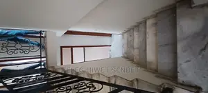 5bdrm House in አአ, Bole for sale