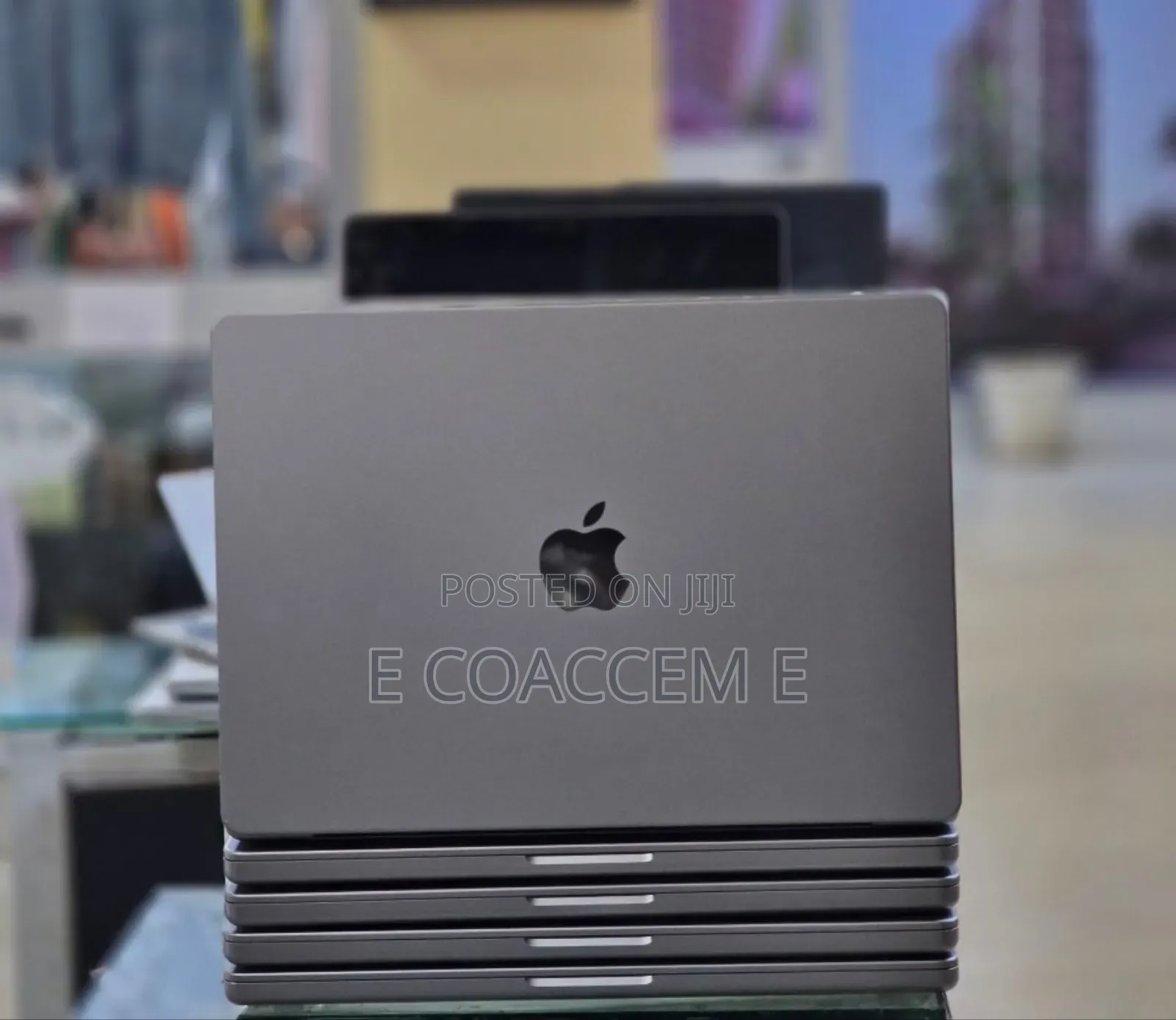 New Laptop Apple MacBook 32GB SSD 512GB
