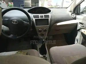 Toyota Yaris 1.3 VVT-i 2007 Blue