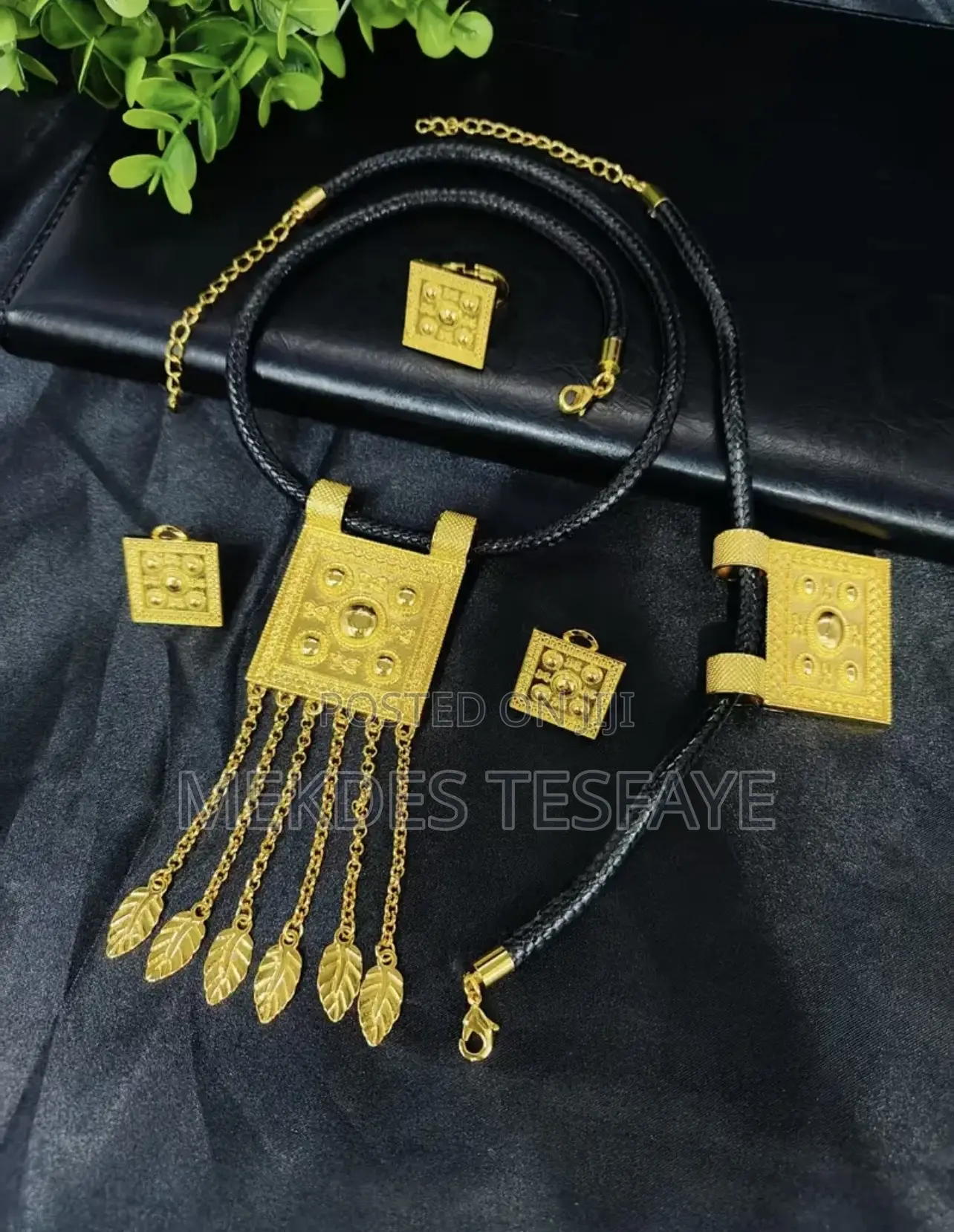 Quality Sat Jewelry