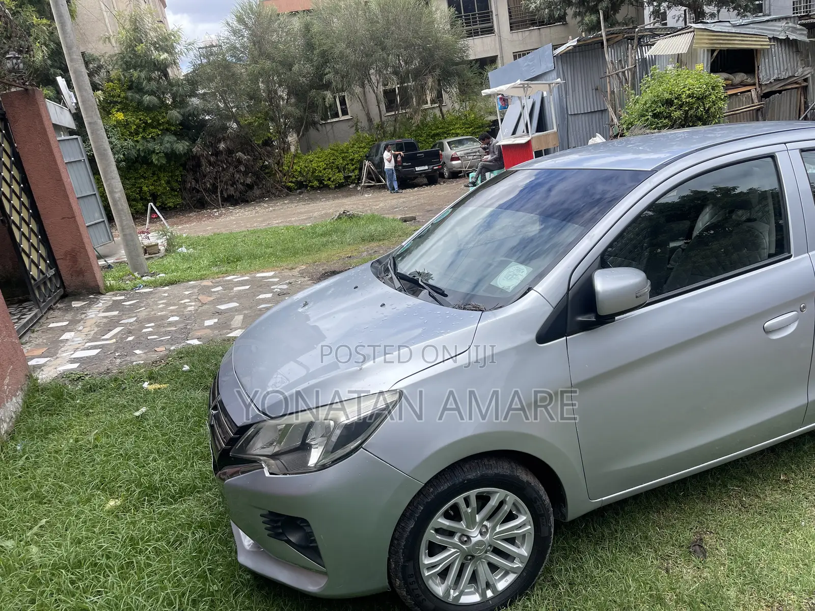 Mitsubishi Attrage 2021 Silver