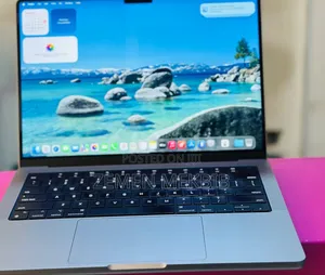 New Laptop Apple MacBook Pro M1 16GB Apple M1 Pro SSD 512GB