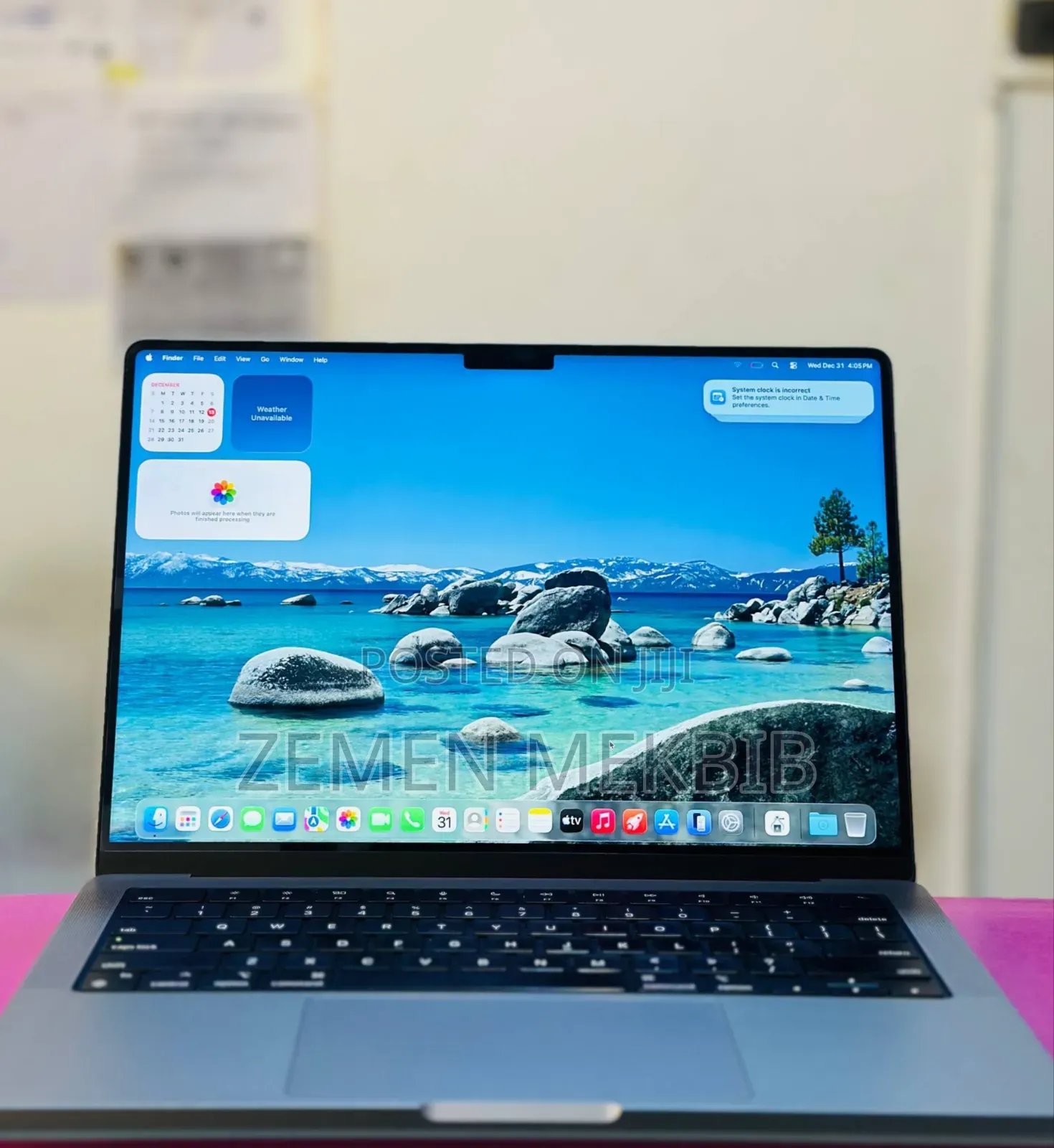 New Laptop Apple MacBook Pro M1 16GB Apple M1 Pro SSD 512GB