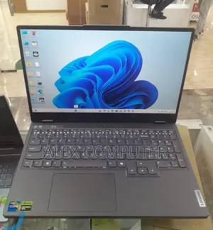 New Lenovo Legion Y7000P IRX9 Gaming Laptop 24GB Intel Core i7 SSD 1T