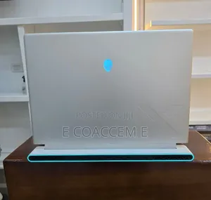 New Laptop Alienware M17x R2 16GB Intel Core Ultra 7 SSD 1T