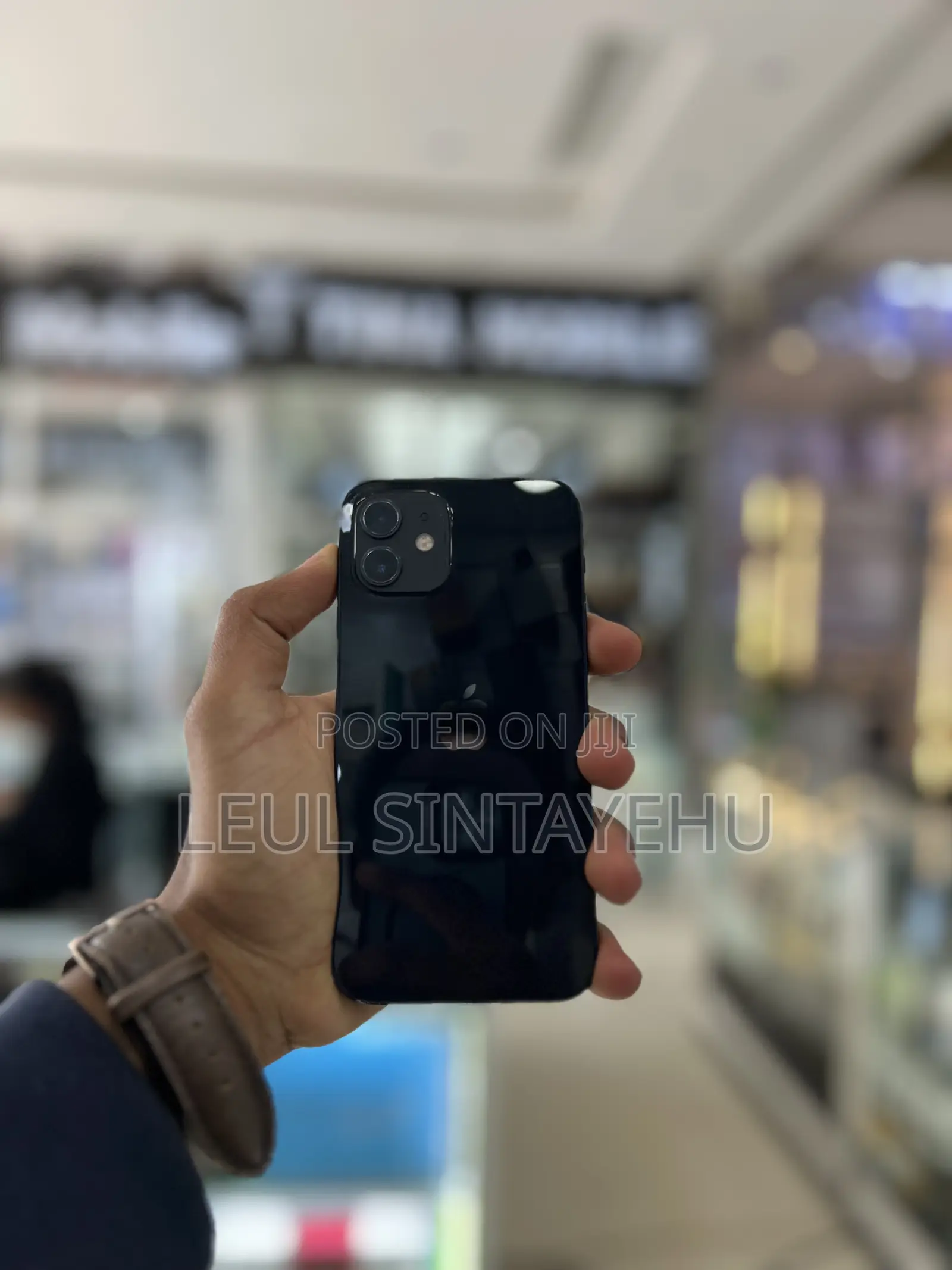 Apple iPhone 12 64 GB Black