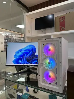 New Desktop Computer Dell Alienware Area-51 32GB Intel Core i7 SSD 1T