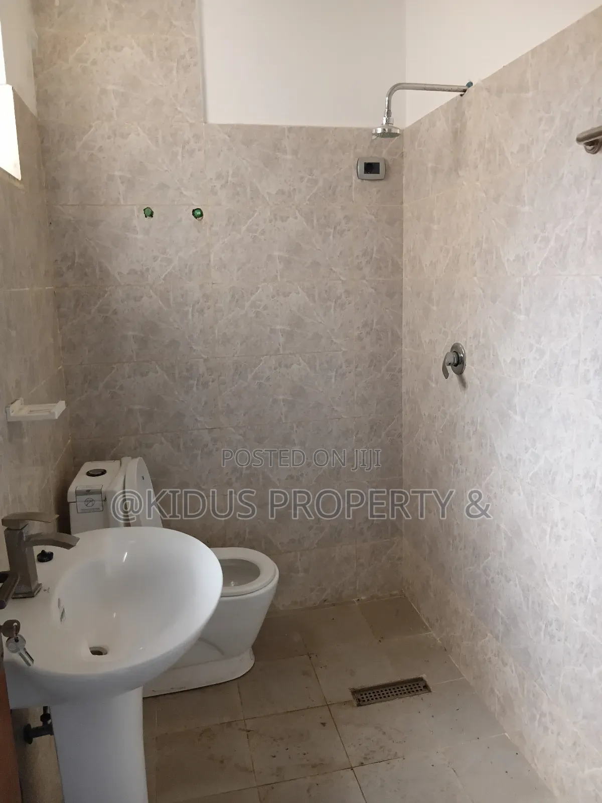 2bdrm Apartment in Vatican Embassy, Nifas Silk-Lafto for rent