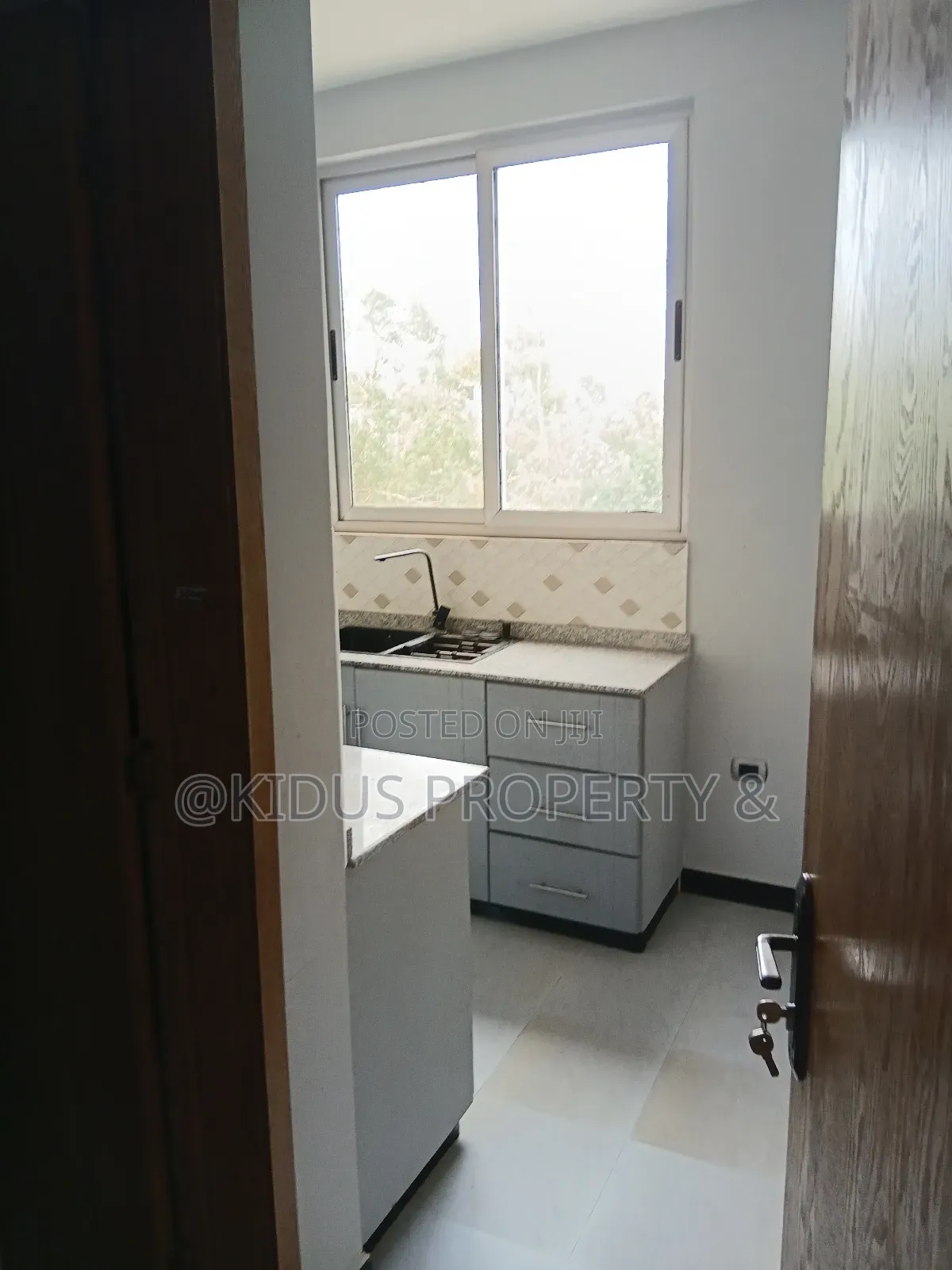 2bdrm Apartment in Vatican Embassy, Nifas Silk-Lafto for rent