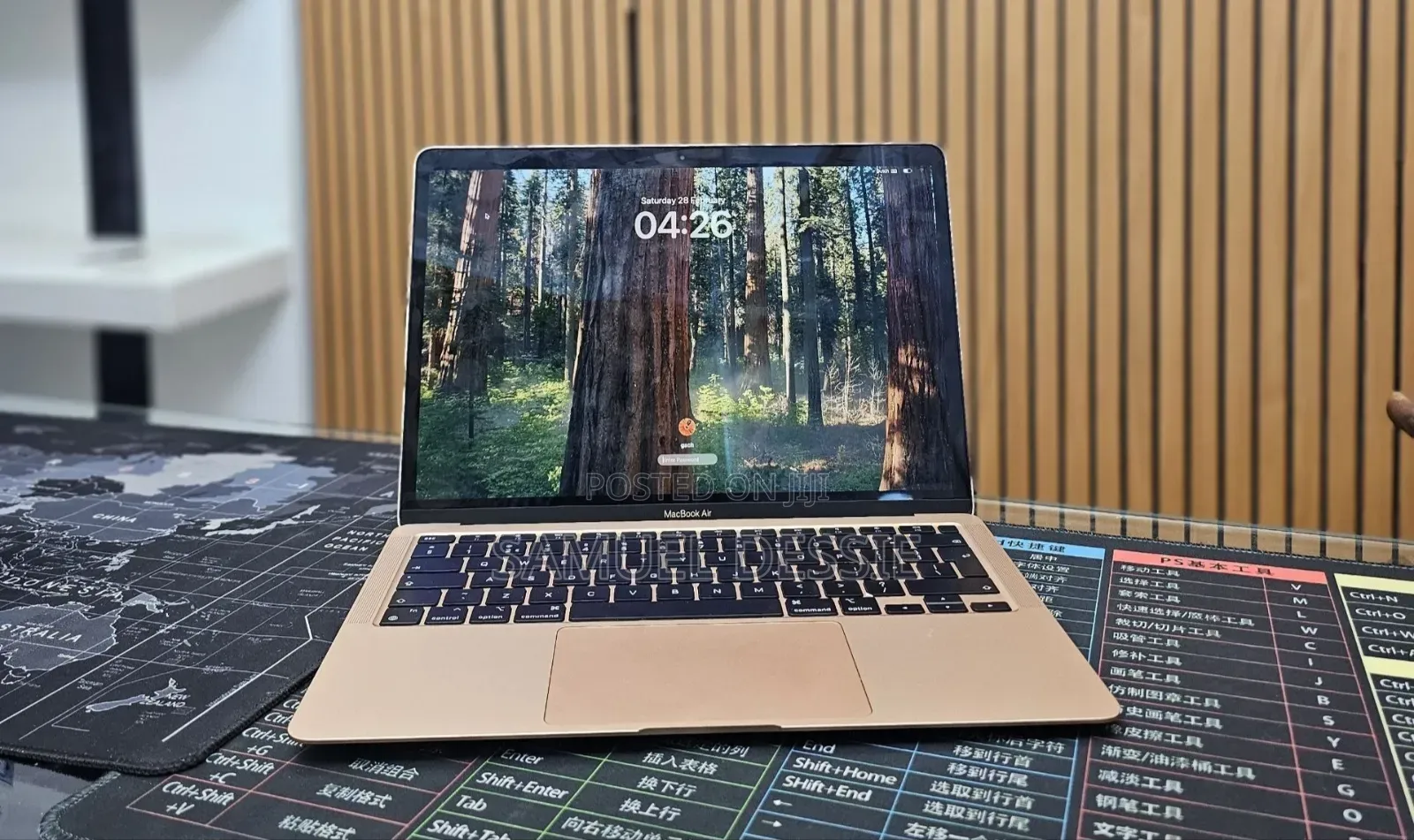 New Laptop Apple MacBook Air 2020 M1 8GB Apple M1 SSD 256GB