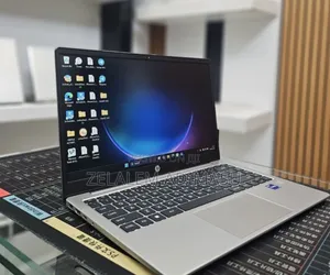 New Laptop HP Stream Notebook 16GB Intel Core i7 SSD 1T