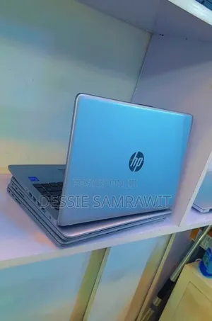 New Laptop HP Pavilion 14 8GB Intel Core i7 SSD 256GB