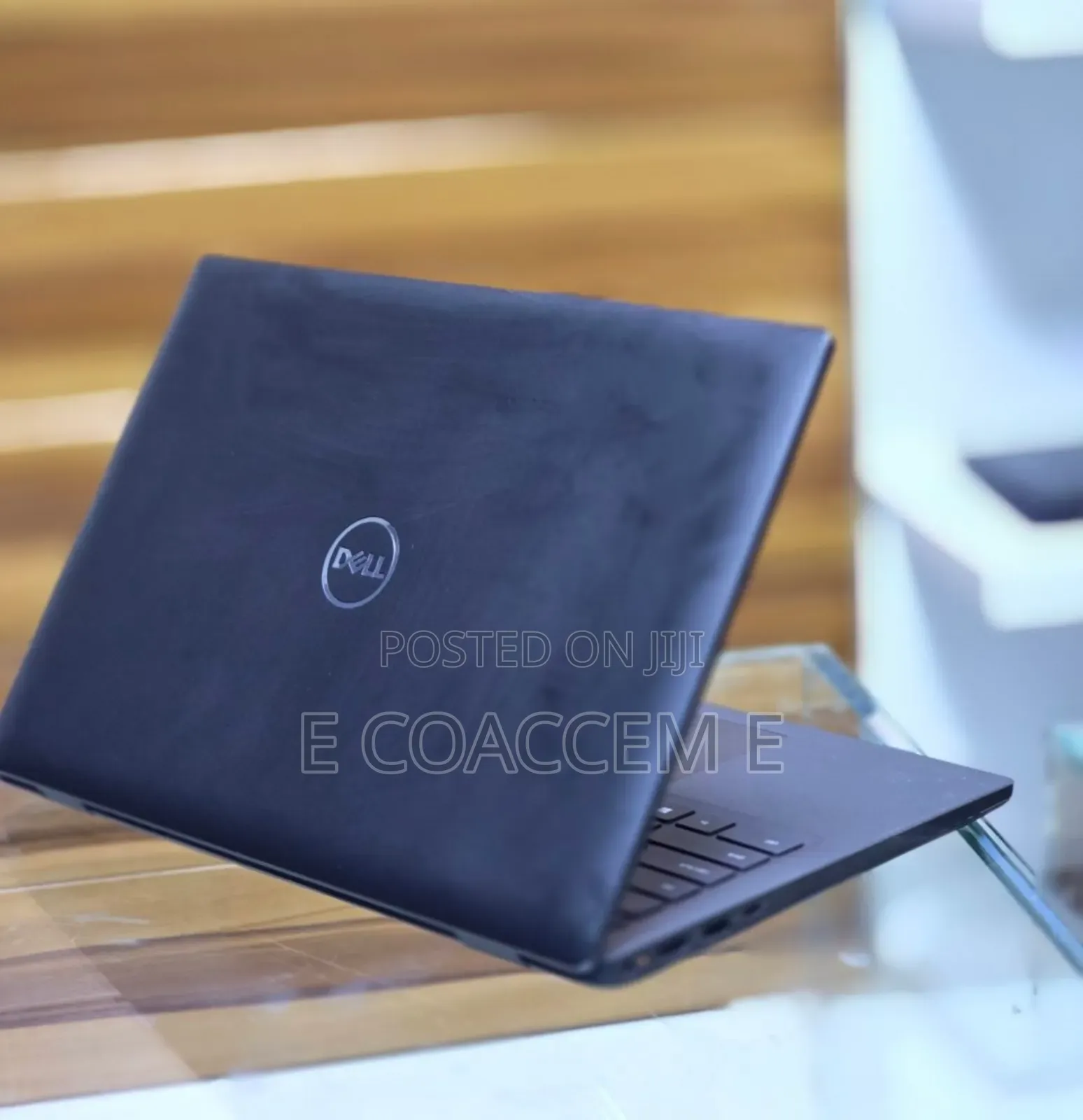 New Laptop Dell Latitude 3320 8GB Intel Core i7 SSD 256GB