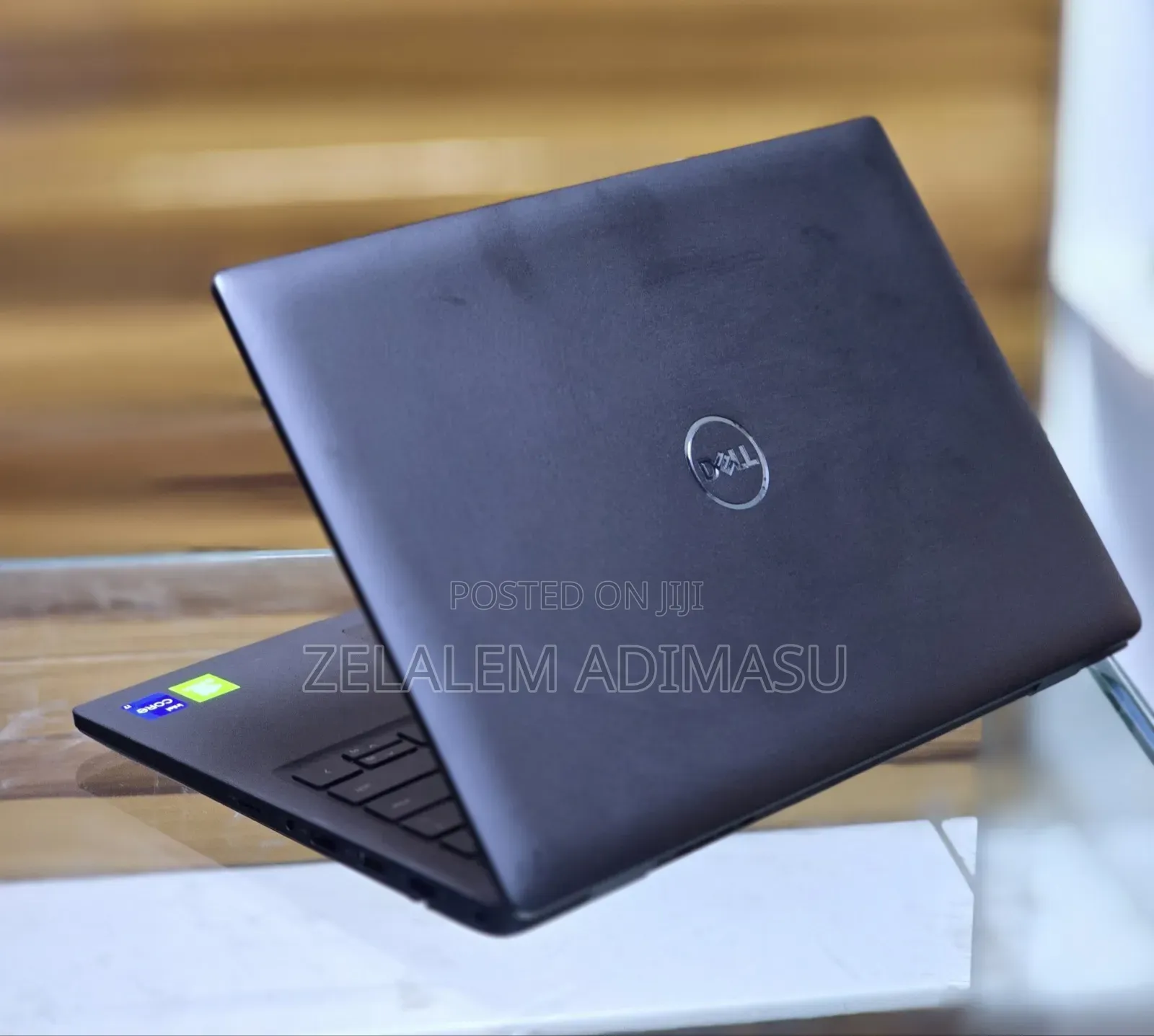 New Laptop Dell Latitude 3320 8GB Intel Core i7 SSD 256GB