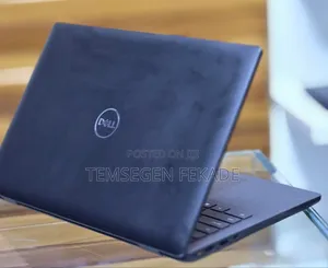 New Laptop Dell Latitude 3320 8GB Intel Core i7 SSD 256GB