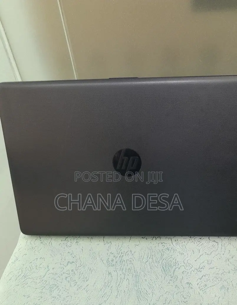 New Laptop HP 4GB AMD A6 HDD 500GB