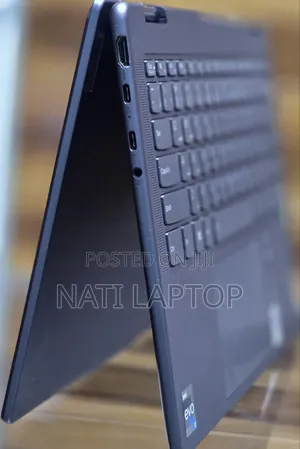 New Laptop Lenovo Yoga 7i 16GB Intel Core i7 SSD 512GB