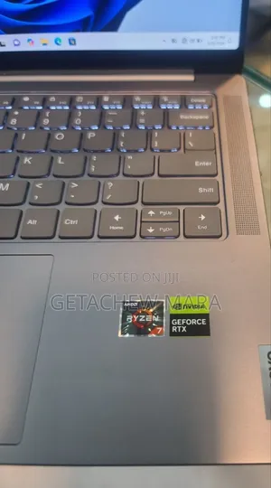 New Laptop Lenovo ThinkPad Yoga 16GB AMD Ryzen 7 SSD 512GB