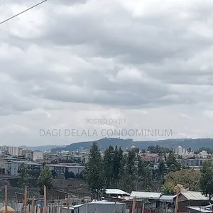 የሚሸጥ 1000 ካሬ ሳይት ፕላኑ G+5 እነሰ ከዛ በላይ የሚፈቅድ 40ሚሊየን ብር