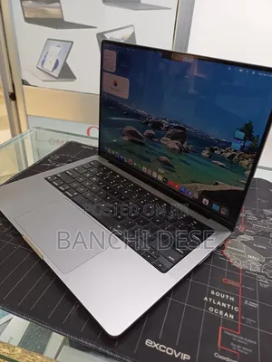 New Laptop Apple MacBook Pro M1 16GB Apple M1 Pro SSD 512GB
