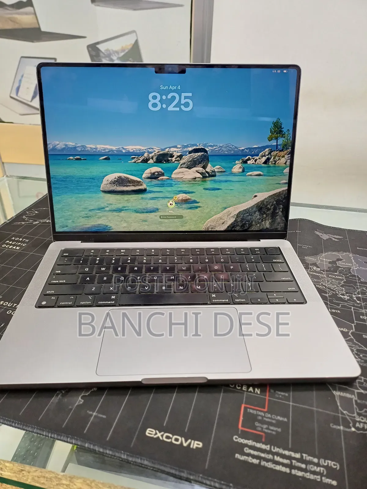 New Laptop Apple MacBook Pro M1 16GB Apple M1 Pro SSD 512GB
