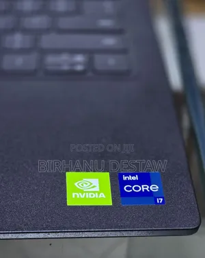 New Laptop Dell Latitude 3120 8GB Intel Core i7 SSD 256GB