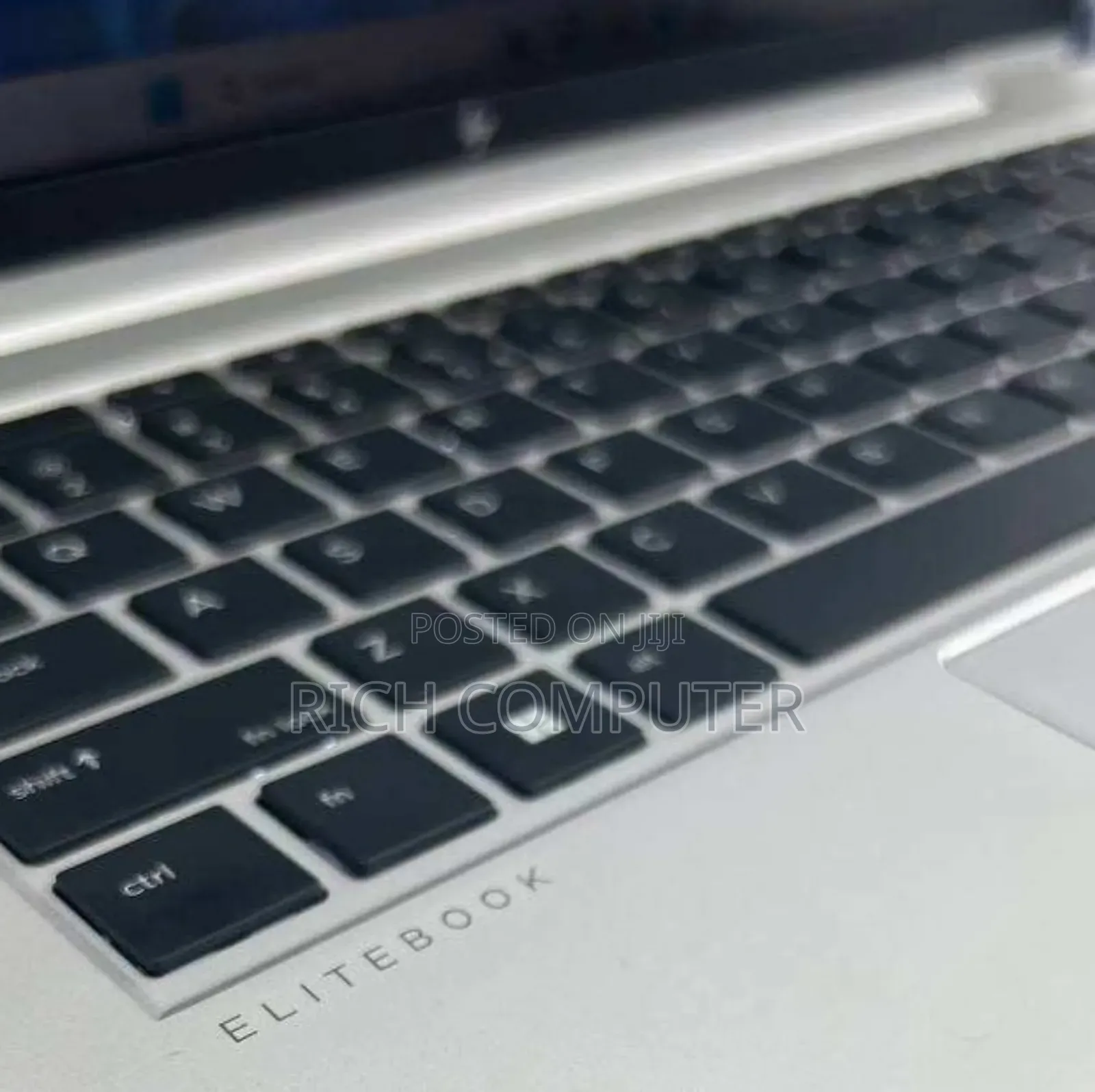 New Laptop HP EliteBook 830 G8 16GB Intel Core i5 SSD 512GB