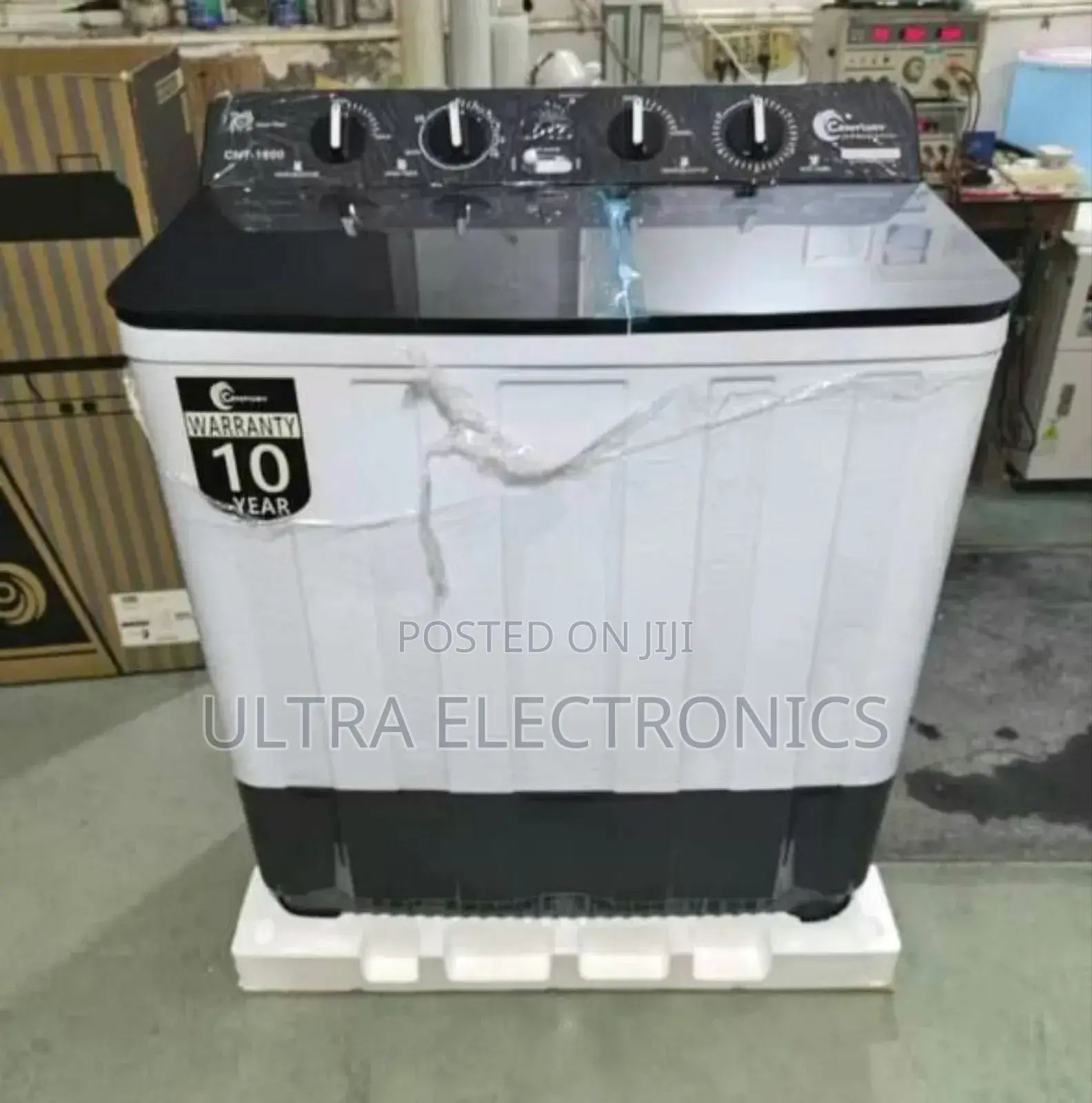 Century 16kg Twin Tub Semi-automatic Washing Machine.
