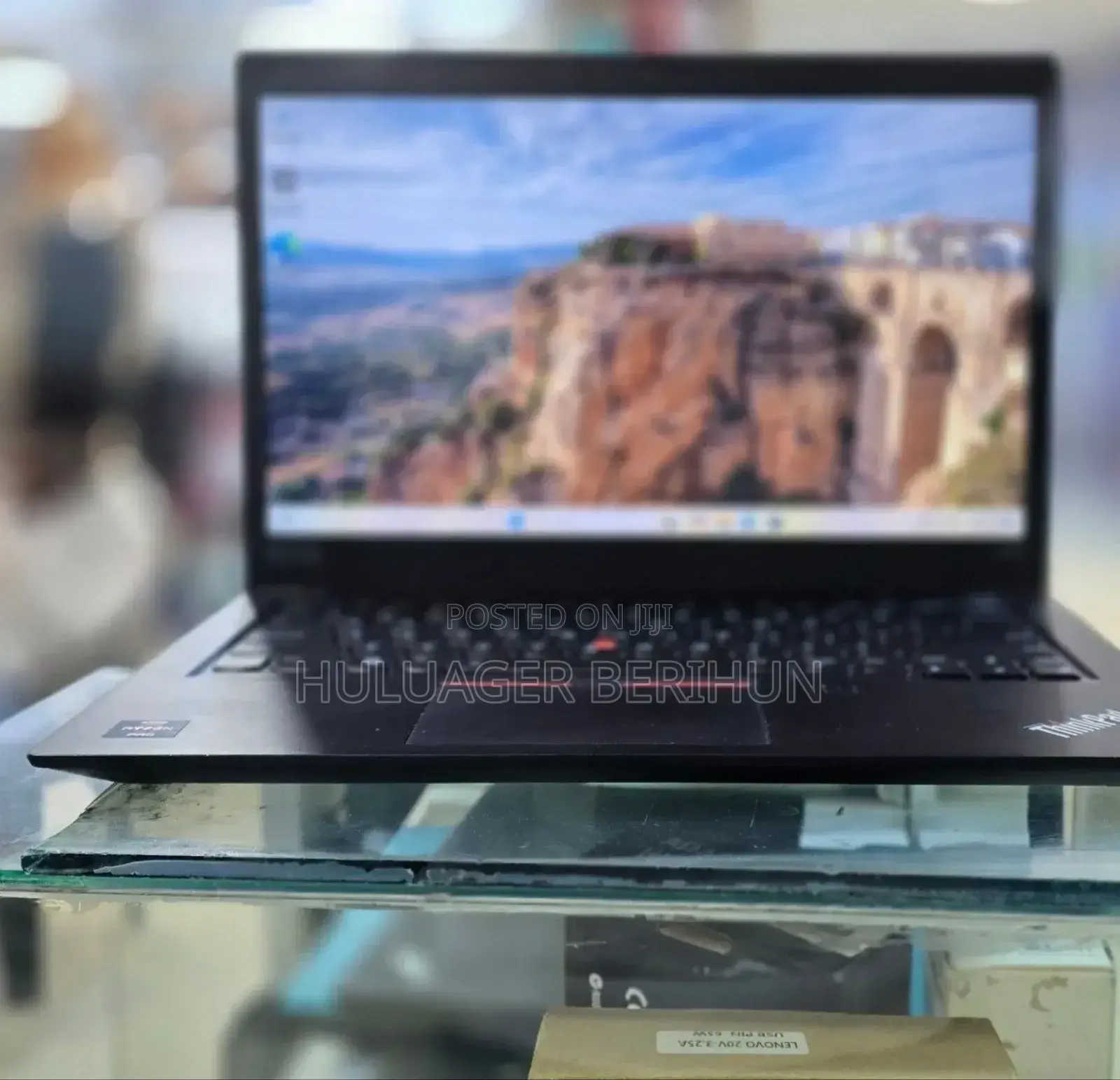 New Laptop Lenovo ThinkPad t495s 16GB AMD Ryzen 7 SSD 512GB