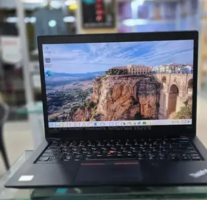 New Laptop Lenovo ThinkPad t495s 16GB AMD Ryzen 7 SSD 512GB