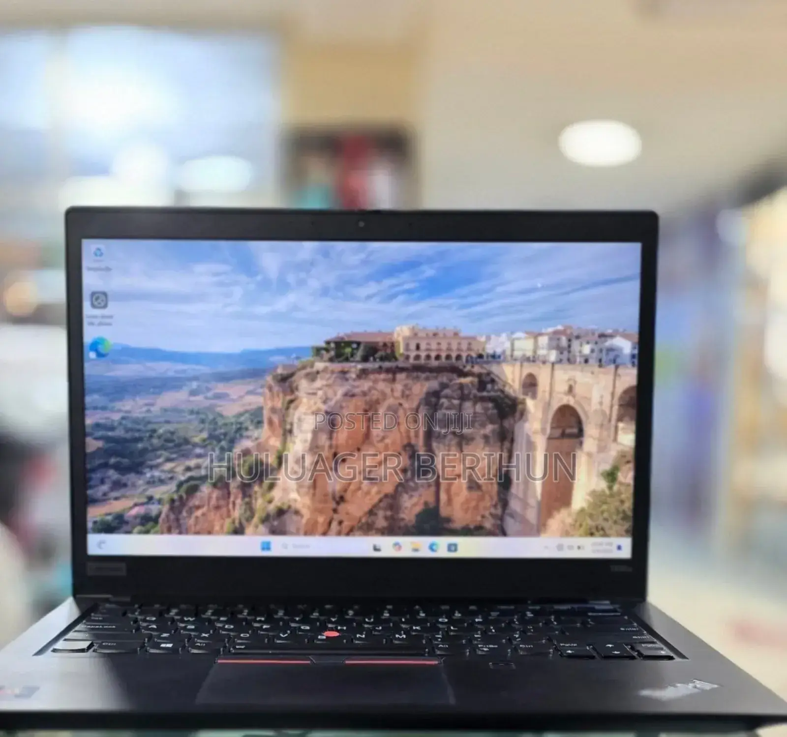 New Laptop Lenovo ThinkPad t495s 16GB AMD Ryzen 7 SSD 512GB