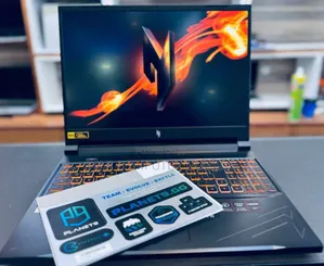 New Laptop Acer Nitro 17 16GB AMD Ryzen 5 SSD 512GB