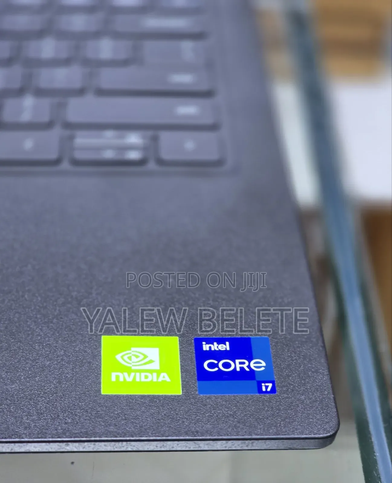New Laptop Dell Latitude 3320 8GB Intel Core i7 SSD 256GB