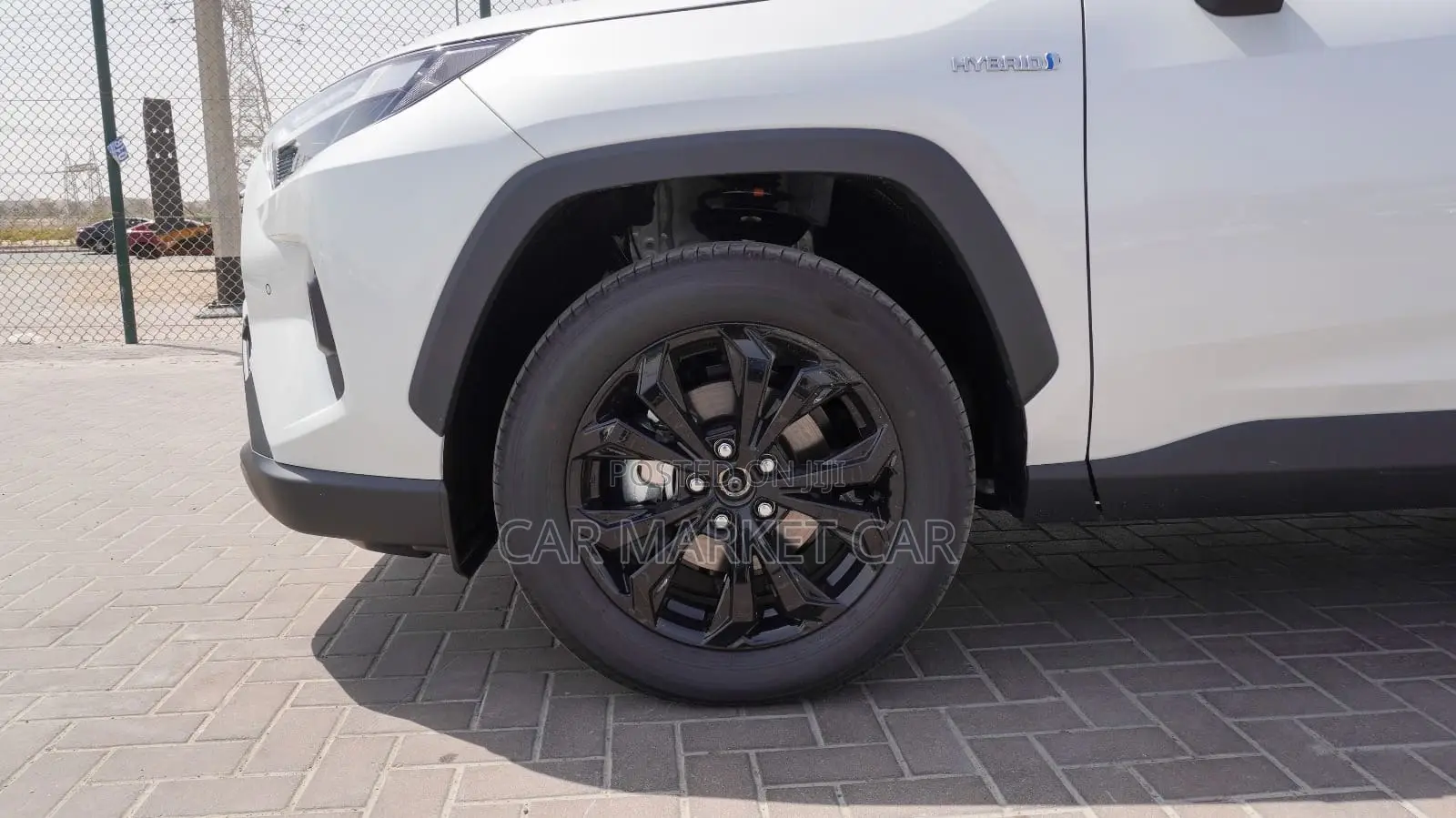 New Toyota RAV4 Hybrid LE AWD 2024 White