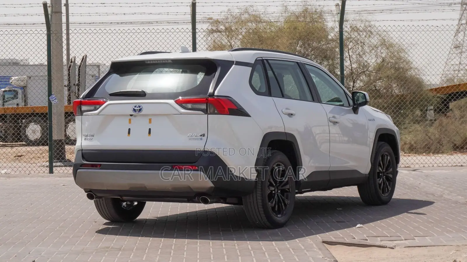New Toyota RAV4 Hybrid LE AWD 2024 White