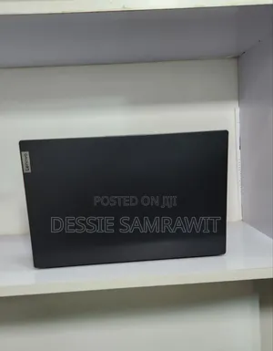 New Laptop Lenovo Ideapad 3 8GB Intel Core i7 SSD 256GB
