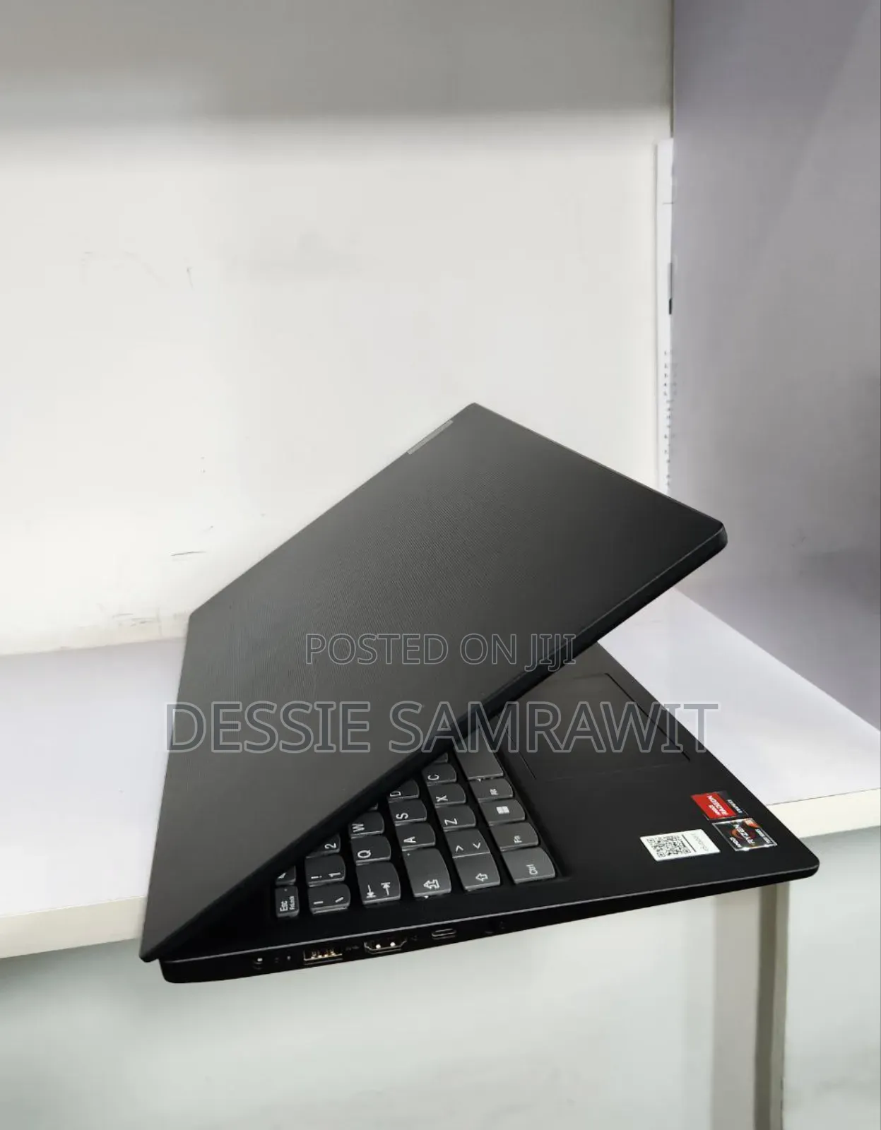 New Laptop Lenovo Ideapad 3 8GB Intel Core i7 SSD 256GB