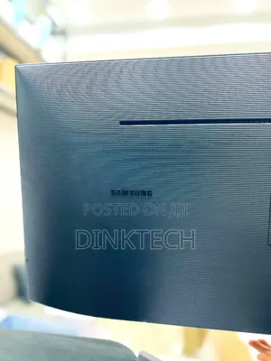 Samsung 32” Curved Monitor