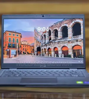 New Laptop Dell Latitude 3320 8GB Intel Core i7 SSD 256GB
